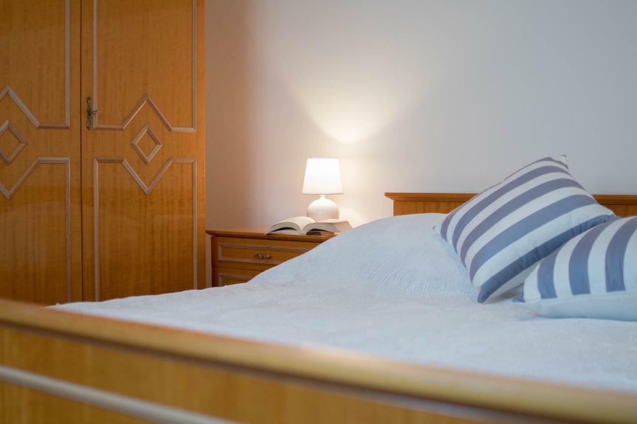 Ferienwohnung App Lov Umag Exterior foto