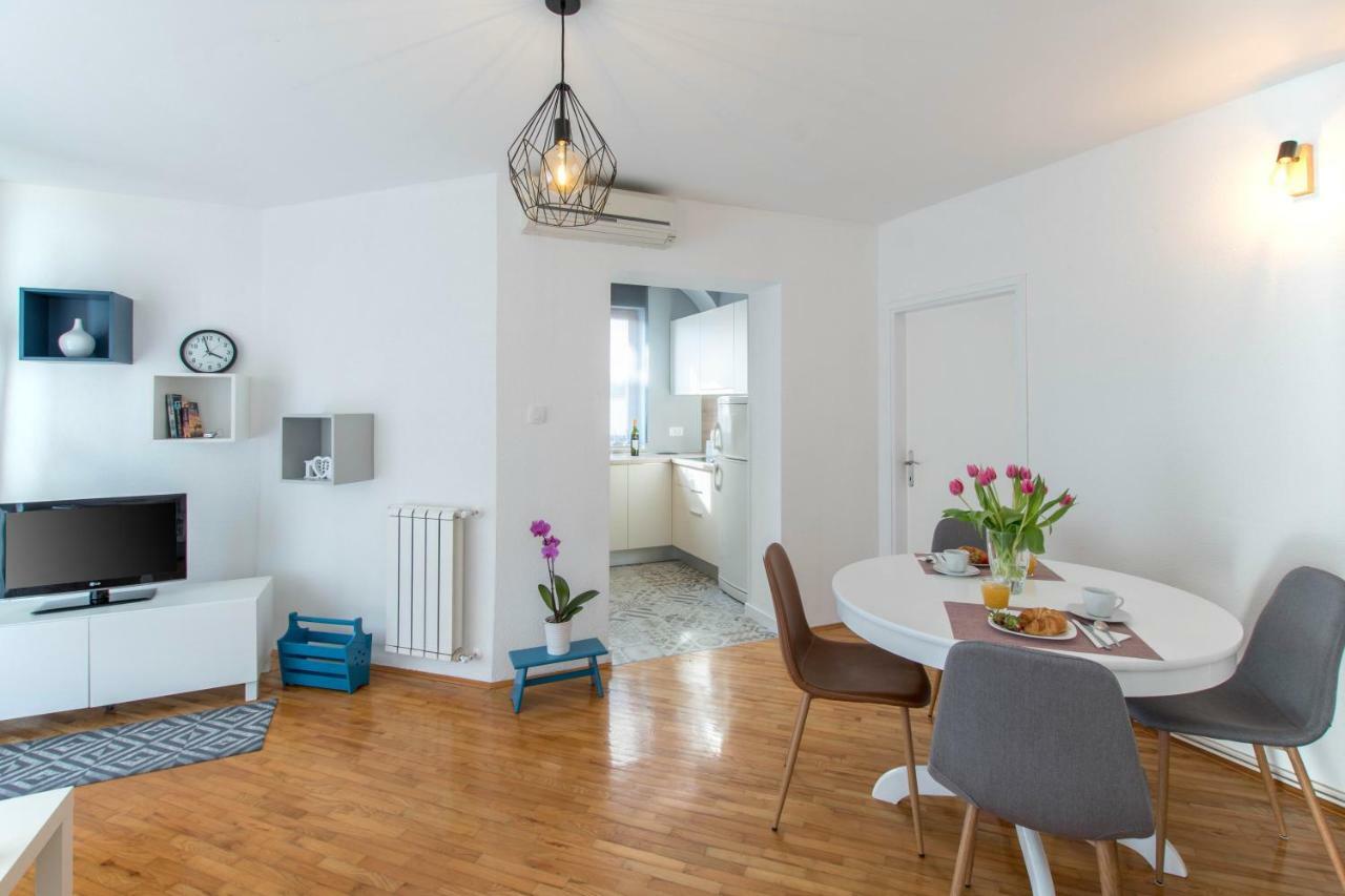 Ferienwohnung App Lov Umag Exterior foto